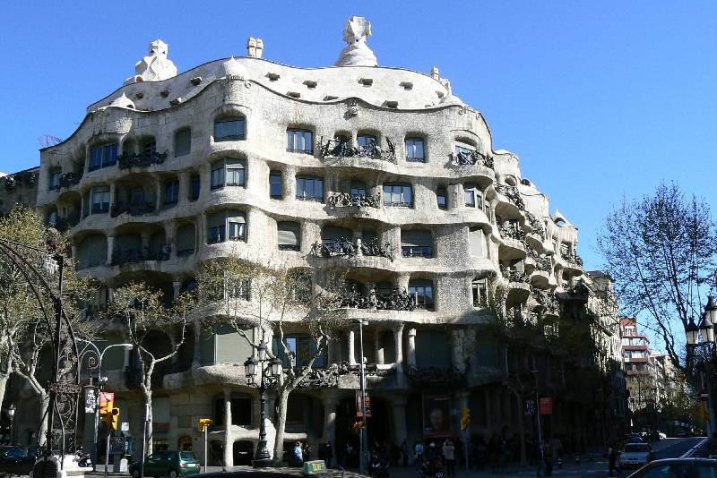31 Casa Mila